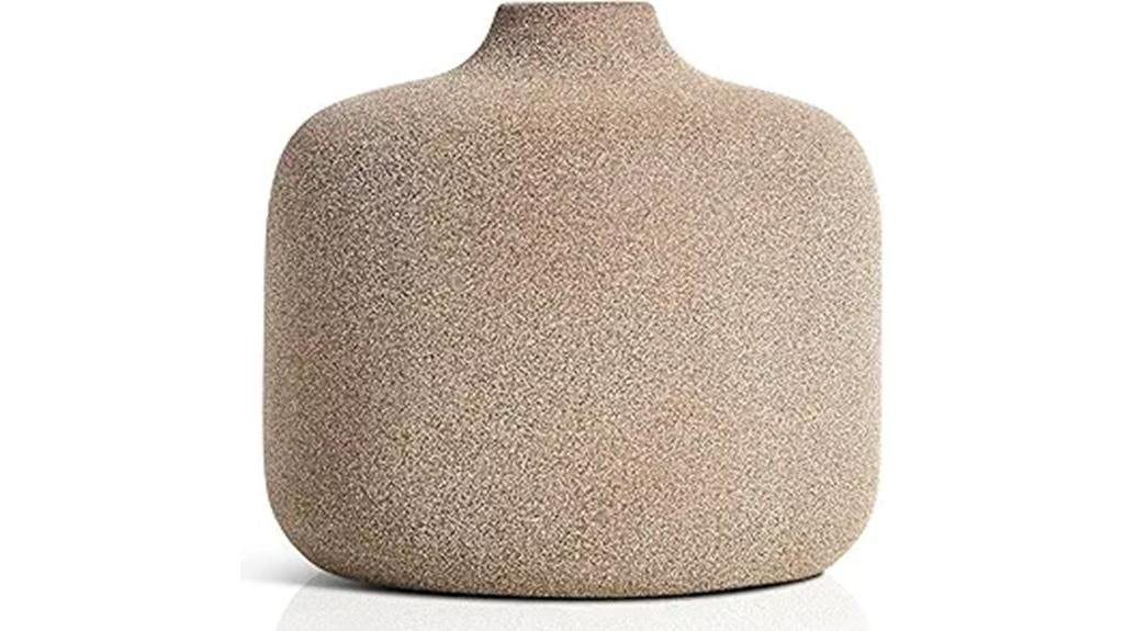 minimalist ceramic vase decor