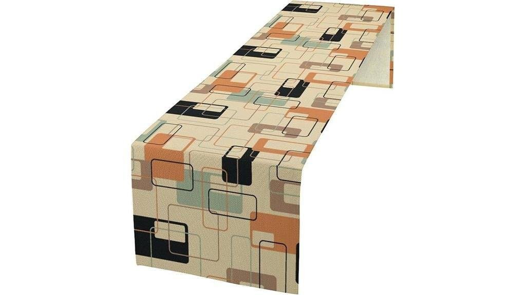 retro square table runner