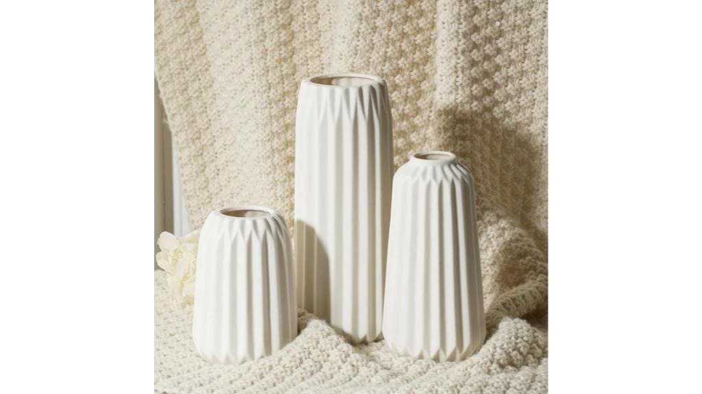 set of 3 vases