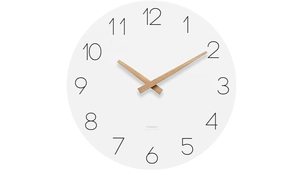 silent battery operated clock