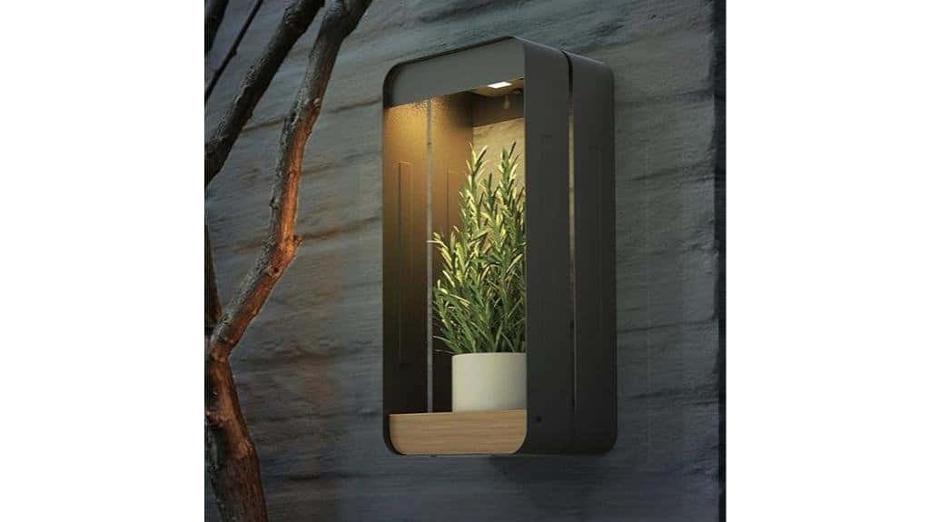 solar power wall sconce